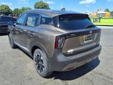 Thumbnail of 2025 Canyon Bronze Metallic Nissan Kicks