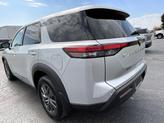 Thumbnail of 2023 Brilliant Silver Metallic Nissan Pathfinder