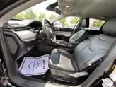 Thumbnail of 2022 Diamond Black Crystal Pearlcoat Jeep Compass