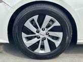 Thumbnail of 2020 Glacier White Nissan Altima