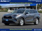 Photo of 2023 Magnetic Gray Metallic Toyota Highlander
