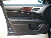 Thumbnail of 2015 Blue Nissan Pathfinder