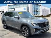 Photo of 2025 Platinum Gray Metallic Volkswagen Atlas