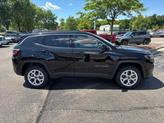 Thumbnail of 2025 Diamond Black Crystal Pearlcoat Jeep Compass