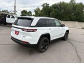 Thumbnail of 2025 Bright White Clearcoat Jeep Grand Cherokee