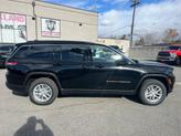 Thumbnail of 2025 Diamond Black Crystal Pearlcoat Jeep Grand Cherokee L