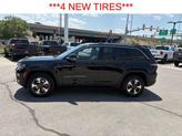 Thumbnail of 2023 Diamond Black Crystal Pearlcoat Jeep Grand Cherokee 4xe