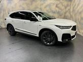 Thumbnail of 2026 Platinum White Pearl Acura MDX