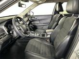Thumbnail of 2024 White Diamond Mitsubishi Outlander