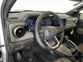 Thumbnail of 2025 Summit White Chevrolet Colorado