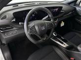 Thumbnail of 2025 Summit White Buick Envista