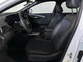 Thumbnail of 2025 Summit White Buick Envista