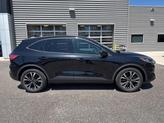 Thumbnail of 2022 Agate Black Metallic Ford Escape