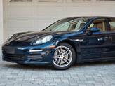 Thumbnail of 2014 Blue Porsche Panamera