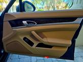 Thumbnail of 2014 Blue Porsche Panamera