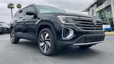 Thumbnail of 2025 Deep Black Pearl Volkswagen Atlas