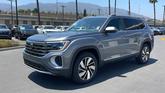 Thumbnail of 2025 Platinum Gray Metallic Volkswagen Atlas