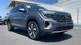 Thumbnail of 2025 Platinum Gray Metallic Volkswagen Atlas