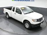 Thumbnail of 2014 Glacier White Nissan Frontier