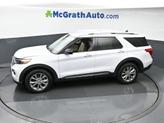 Thumbnail of 2023 Oxford White Ford Explorer