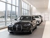 Thumbnail of 2024 Mineral White Metallic BMW 530