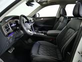 Thumbnail of 2024 Opal White Volkswagen Atlas