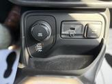 Thumbnail of 2016 Alpine White Jeep Renegade