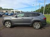 Thumbnail of 2021 Platinum Gray Metallic Volkswagen Atlas