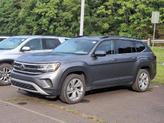 Thumbnail of 2021 Platinum Gray Metallic Volkswagen Atlas
