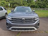 Thumbnail of 2021 Platinum Gray Metallic Volkswagen Atlas
