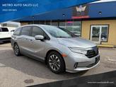 Photo of 2023 Silver Honda Odyssey
