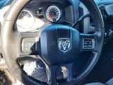 Thumbnail of 2016 Brilliant Black Crystal Pearlcoat RAM 1500