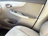 Thumbnail of 2009 Classic Silver Metallic Toyota Corolla