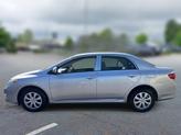Thumbnail of 2009 Classic Silver Metallic Toyota Corolla