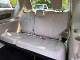 Thumbnail of 2017 Billet Silver Metallic Clearcoat Chrysler Pacifica