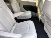 Thumbnail of 2017 Billet Silver Metallic Clearcoat Chrysler Pacifica