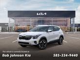 Photo of 2025 Snow White Pearl Kia Seltos