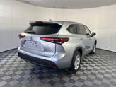 Thumbnail of 2021 Celestial Silver Metallic Toyota Highlander
