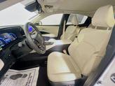 Thumbnail of 2023 Oxygen White Toyota Crown
