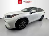 Thumbnail of 2024 Wind Chill Pearl Toyota Highlander