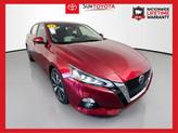 Photo of 2022 Scarlet Ember Tintcoat Nissan Altima