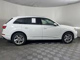Thumbnail of 2022 White Audi Q7