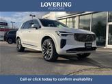 Photo of 2025 Crystal White Pearl Volvo XC90