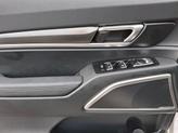Thumbnail of 2025 Glacial White Pearl Kia Telluride