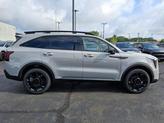 Thumbnail of 2025 Wolf Gray Kia Sorento