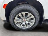 Thumbnail of 2023 White Frost Tricoat GMC Yukon