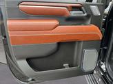 Thumbnail of 2024 Onyx Black GMC Sierra 2500