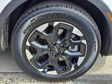 Thumbnail of 2024 Glacial White Pearl Kia Sorento