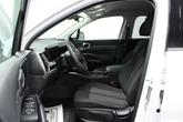 Thumbnail of 2025 Glacial White Pearl Kia Sorento