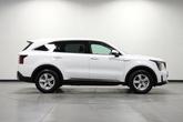 Thumbnail of 2025 Glacial White Pearl Kia Sorento